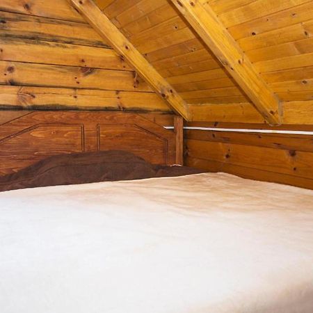 Lovcen Mountain Cottages Njegusi Szoba fotó