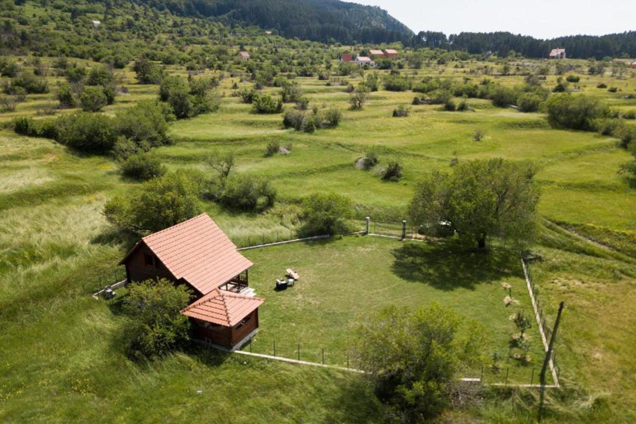 Lovcen Mountain Cottages Njegusi Kültér fotó